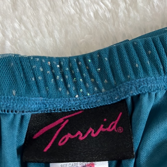 Y2K TORRID Lace, Mesh, & Glitter Babydoll Halter - Picture 11 of 11